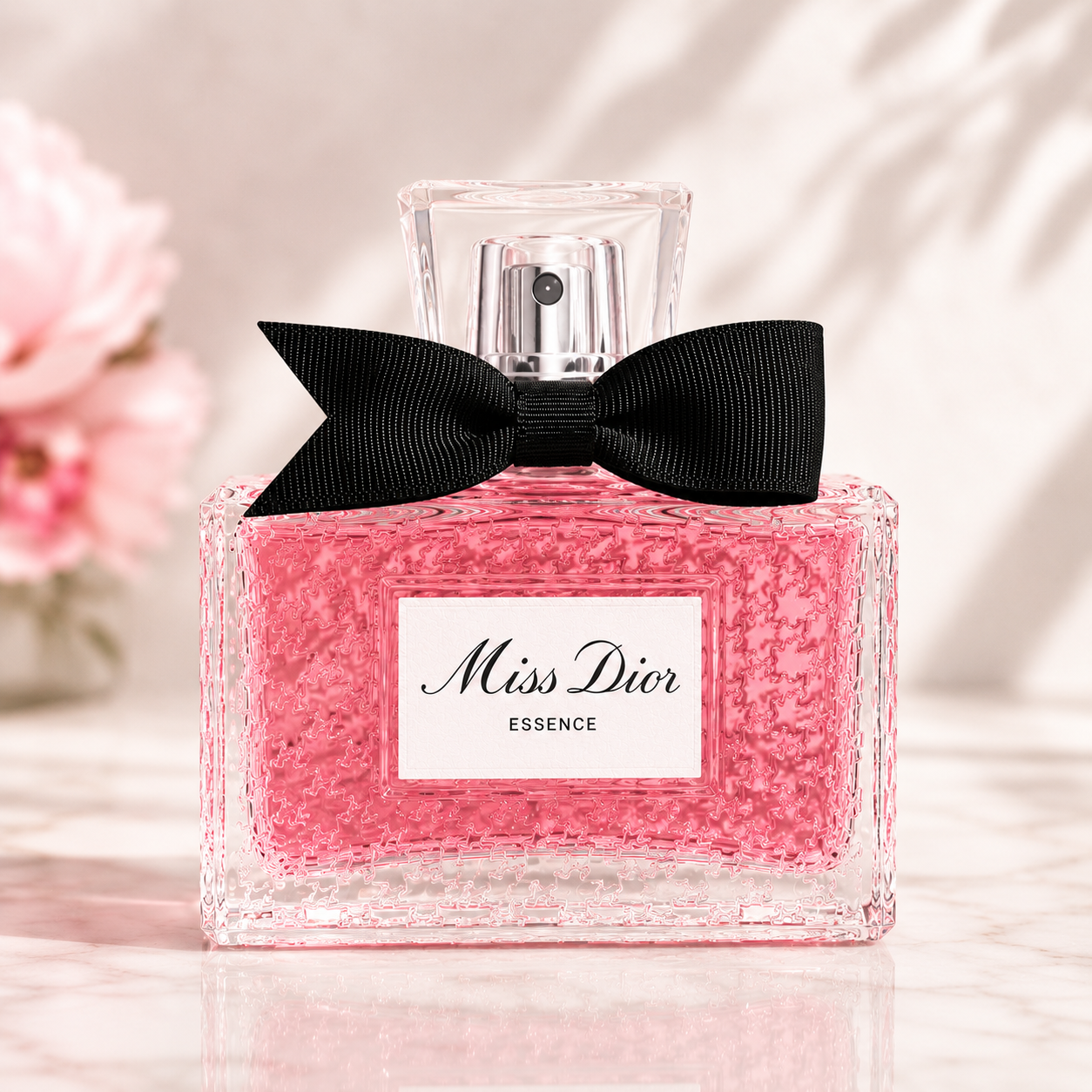 Miss Dior Essence Eau de Parfum – Elegant Floral Fruity Fragrance for Women (100ml / 3.4 oz)